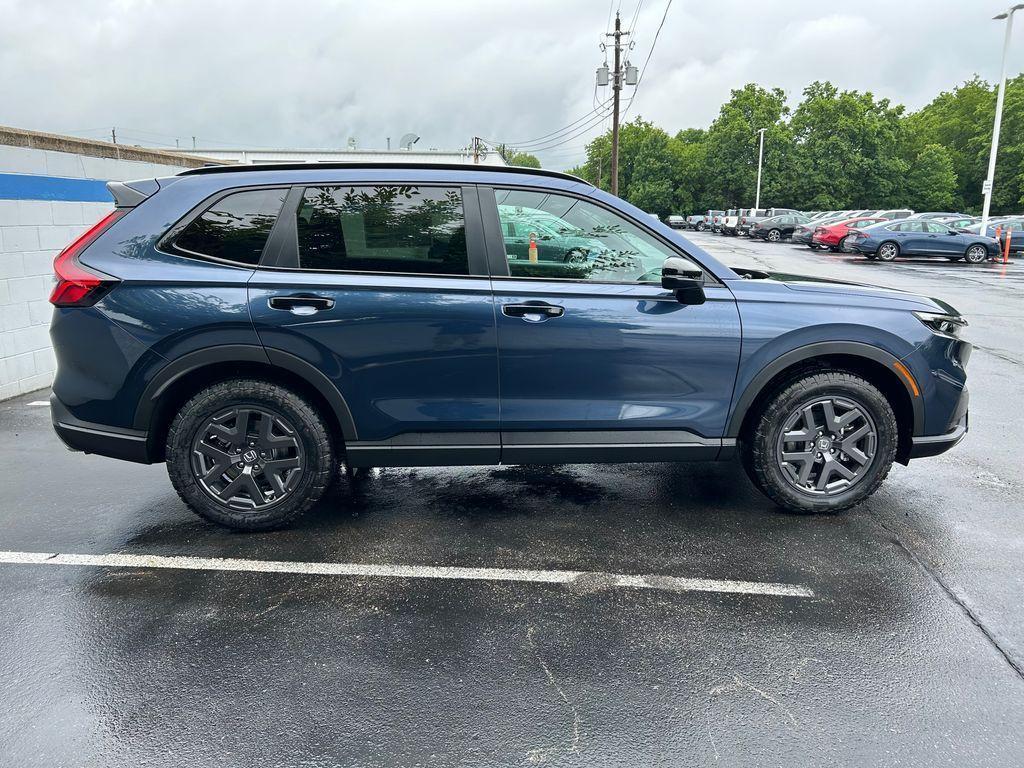 new 2026 Honda CR-V Hybrid car, priced at $38,584