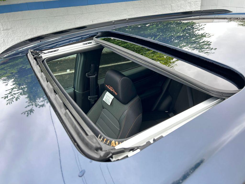 new 2026 Honda CR-V Hybrid car, priced at $38,584