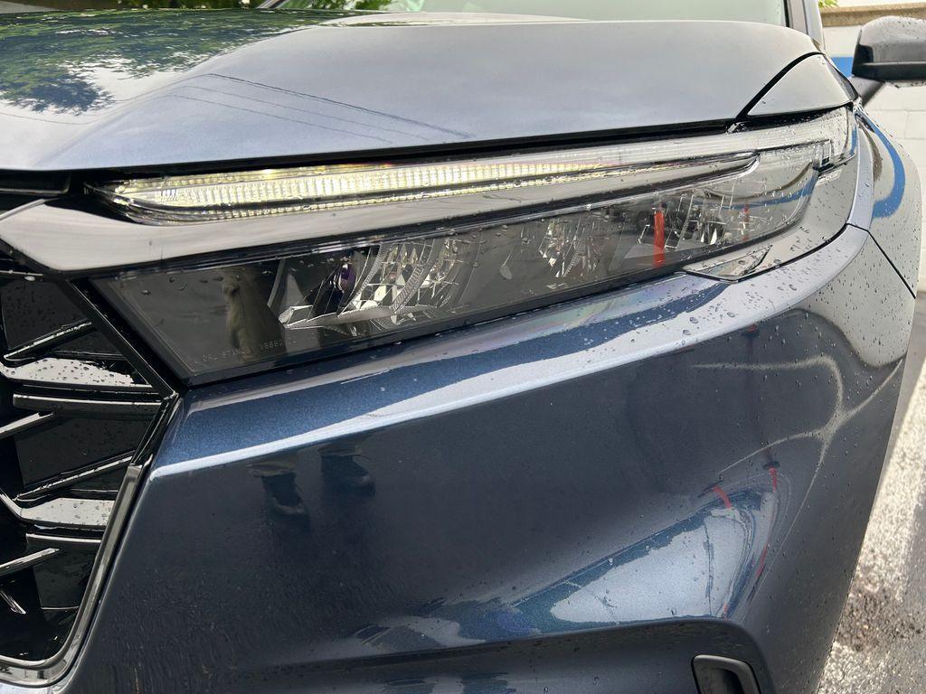 new 2026 Honda CR-V Hybrid car, priced at $38,584