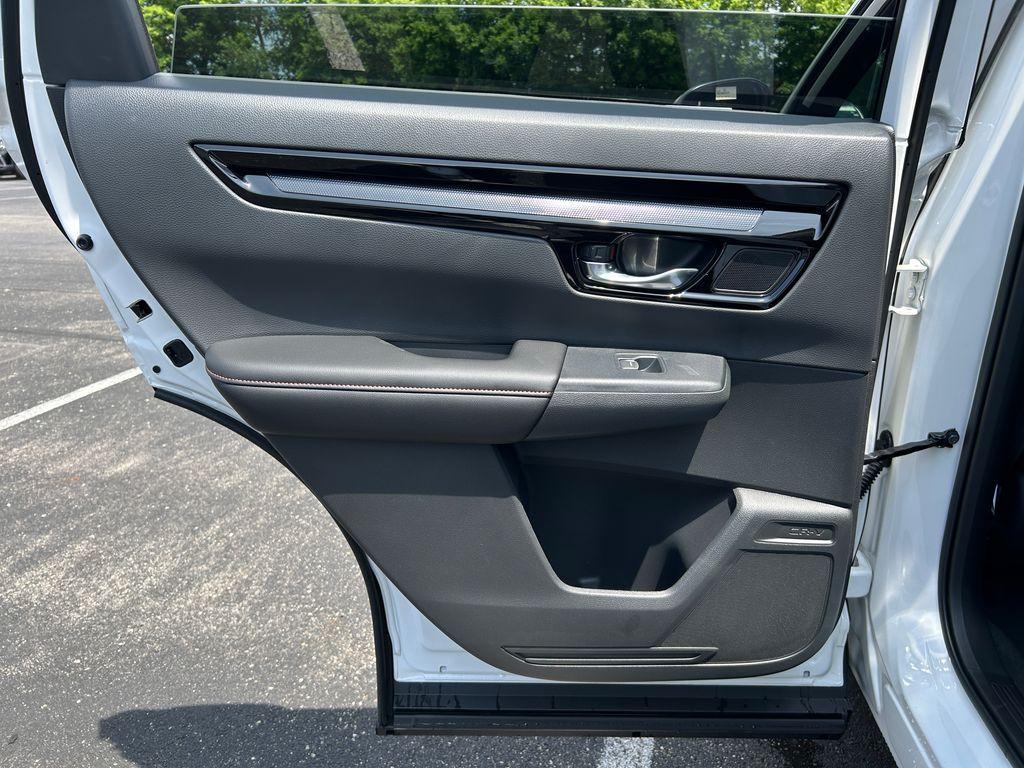 new 2026 Honda CR-V Hybrid car, priced at $41,190