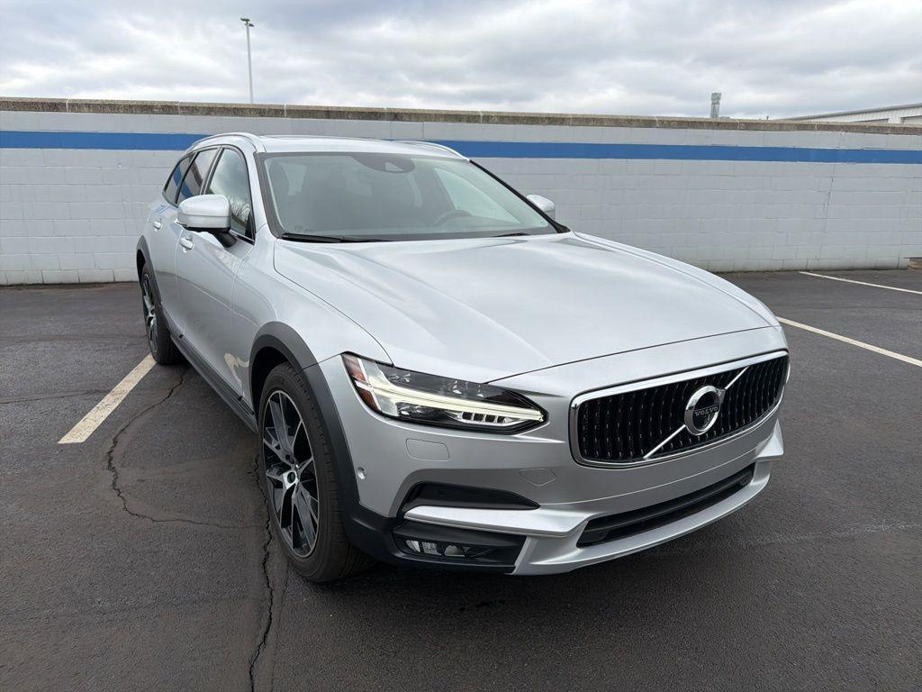 used 2018 Volvo V90 Cross Country car, priced at $22,974