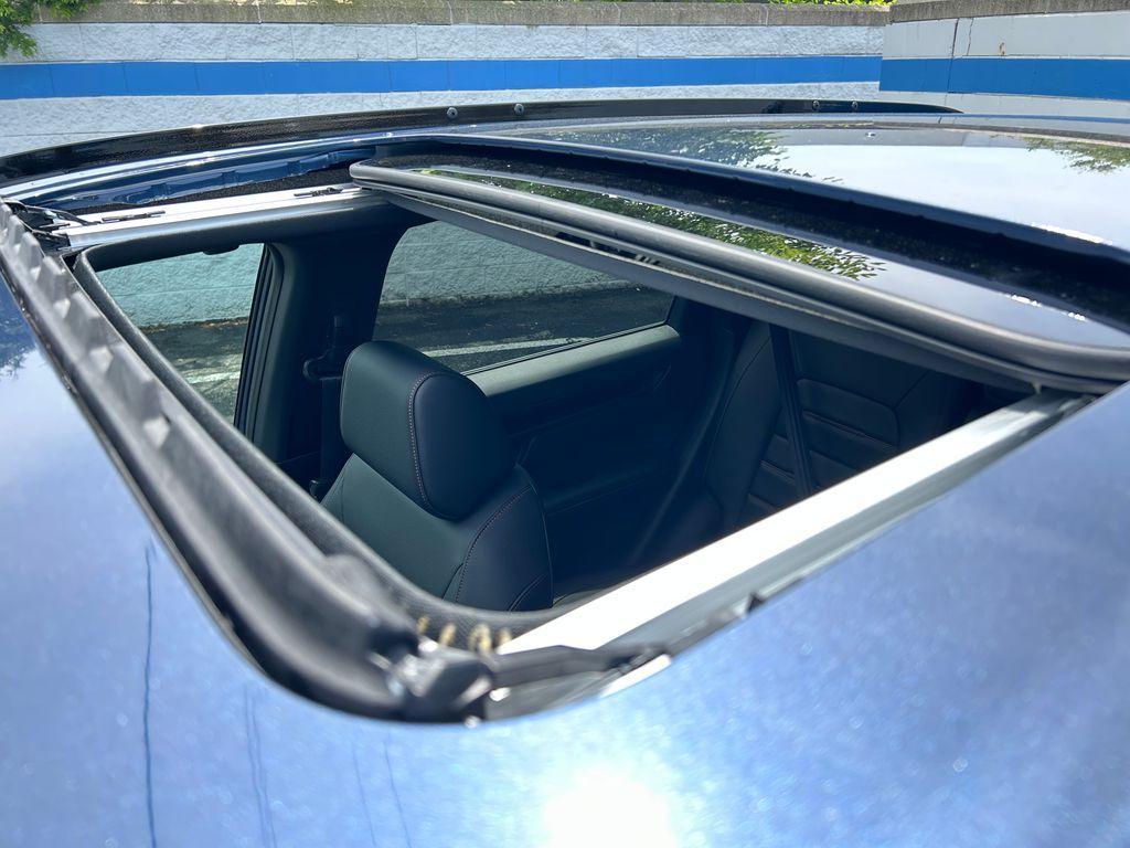 new 2026 Honda CR-V Hybrid car, priced at $39,684