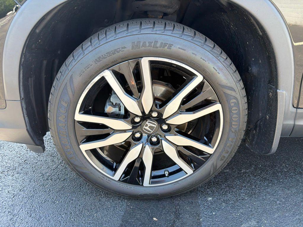 used 2020 Honda Pilot car, priced at $24,510