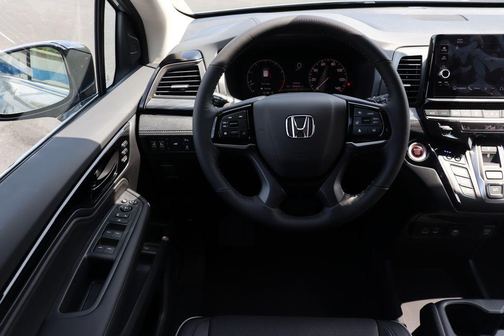 new 2026 Honda Odyssey car, priced at $49,478