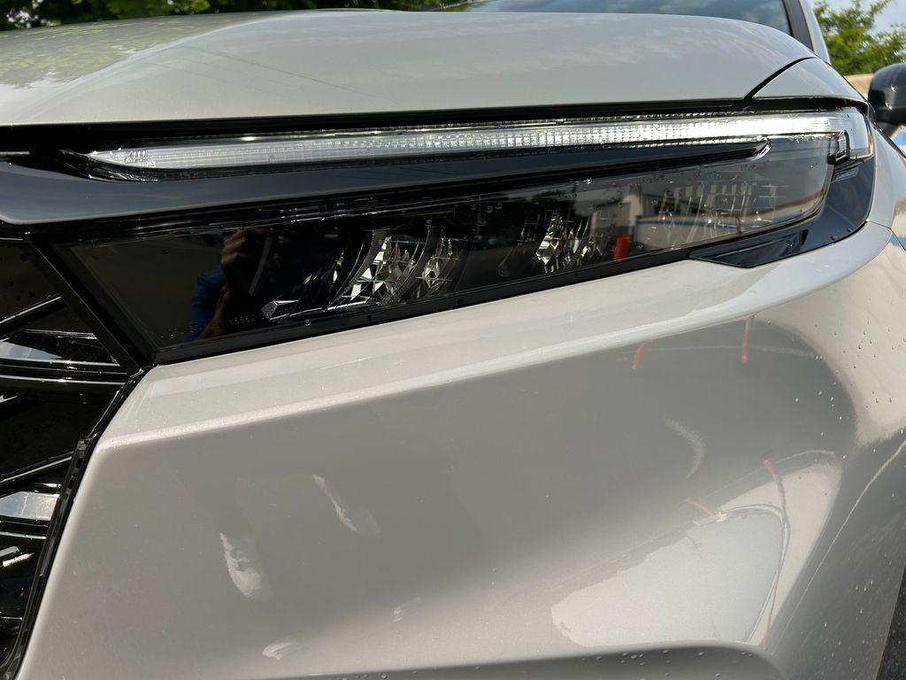 new 2026 Honda CR-V Hybrid car, priced at $38,764