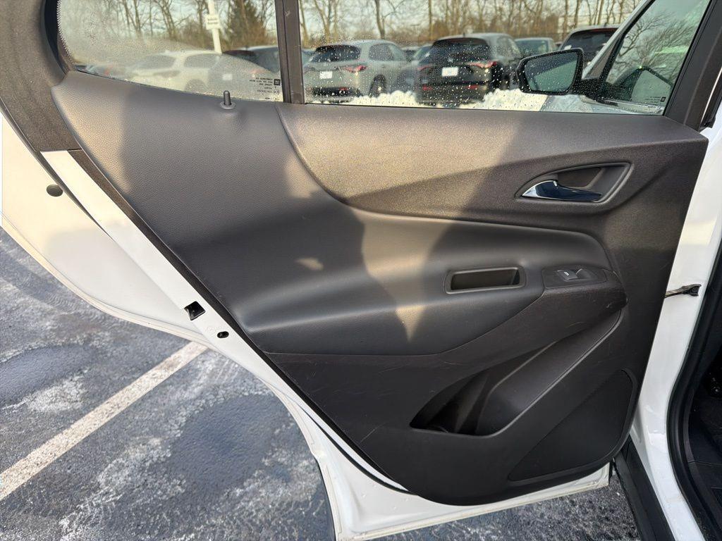 used 2018 Chevrolet Equinox car, priced at $11,611