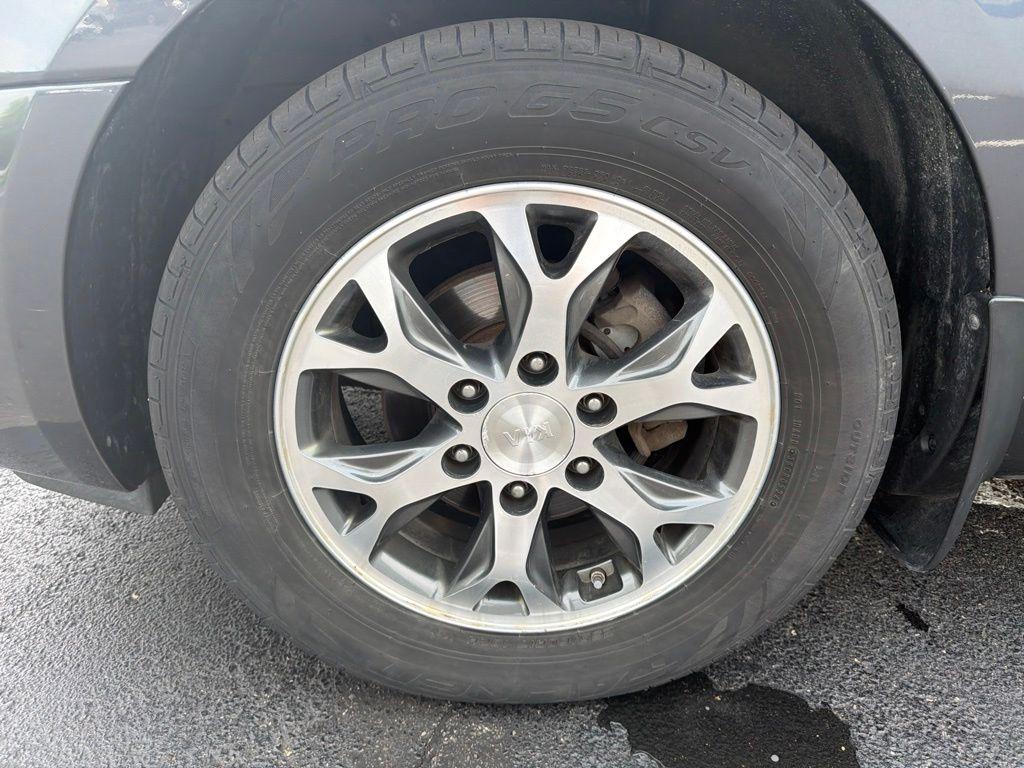 used 2014 Kia Sedona car, priced at $5,245