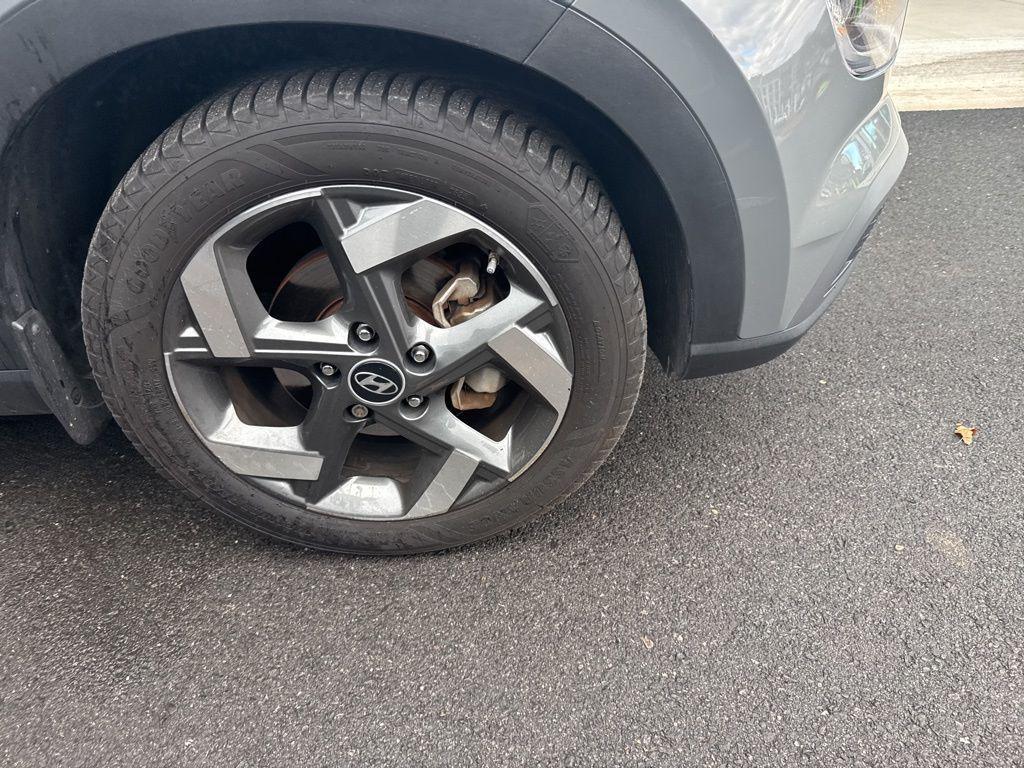 used 2021 Hyundai Venue car, priced at $13,848