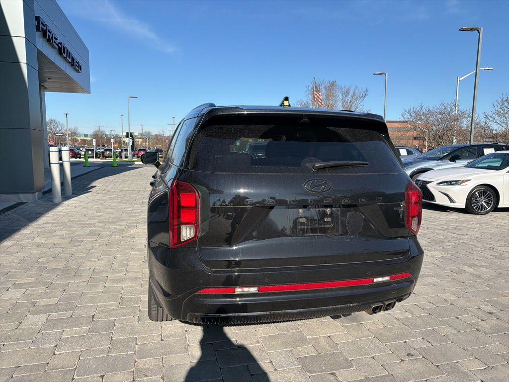 used 2025 Hyundai Palisade car, priced at $46,374