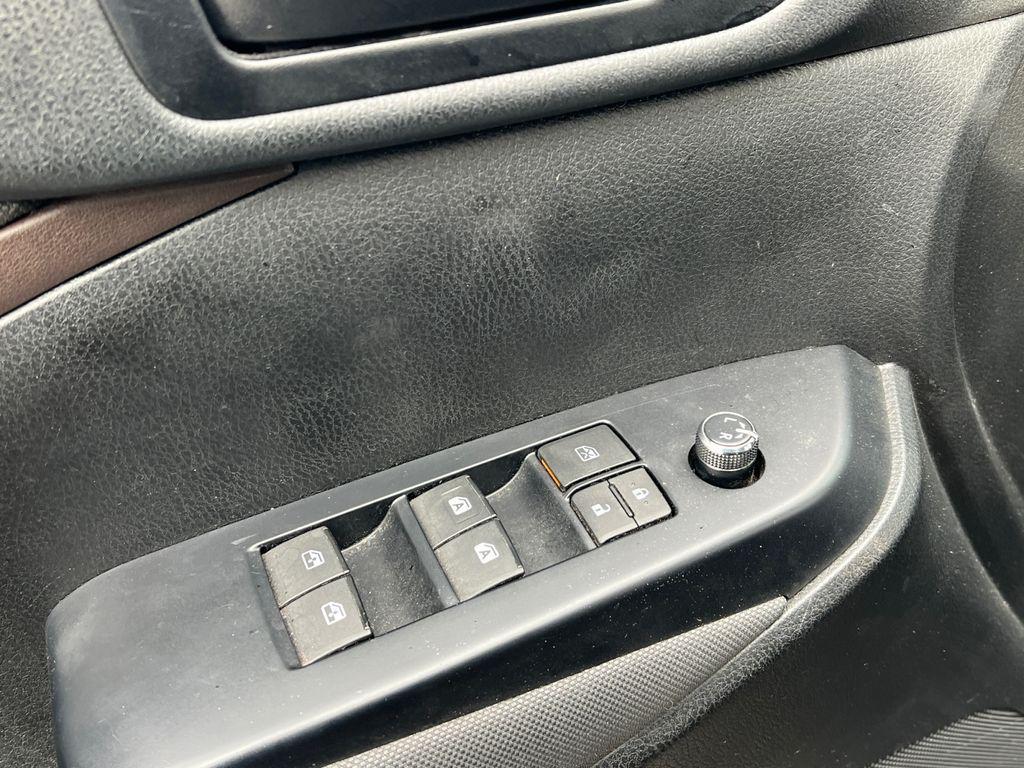 used 2018 Toyota Highlander car, priced at $19,419