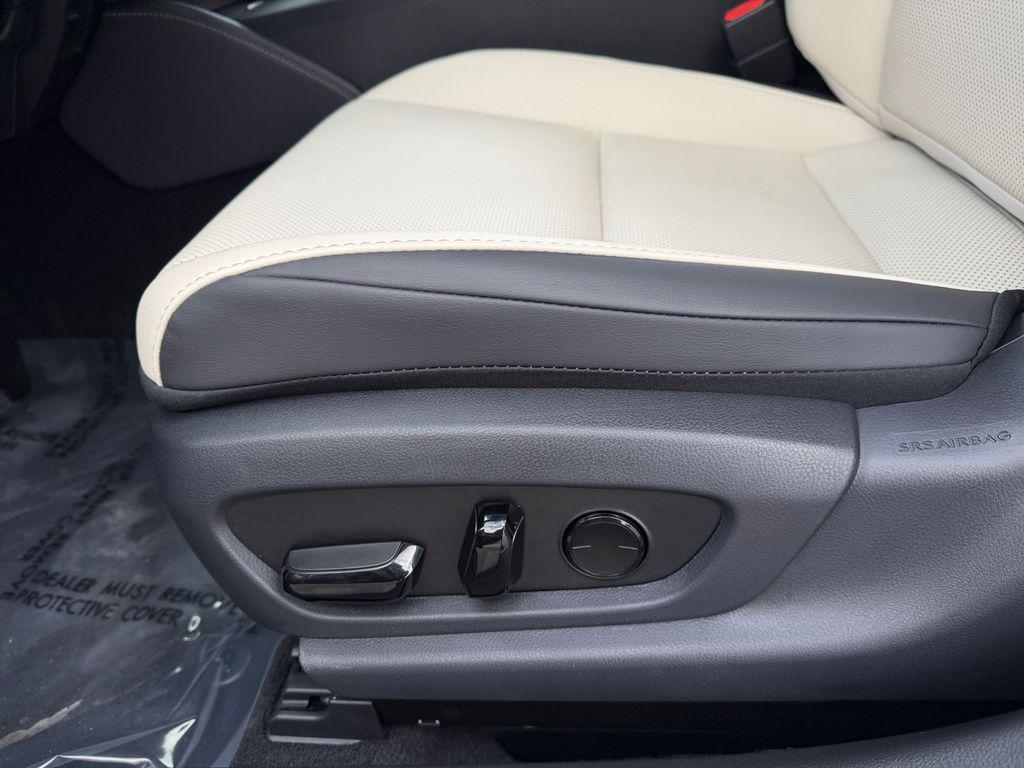 used 2025 Lexus ES 350 car, priced at $45,014