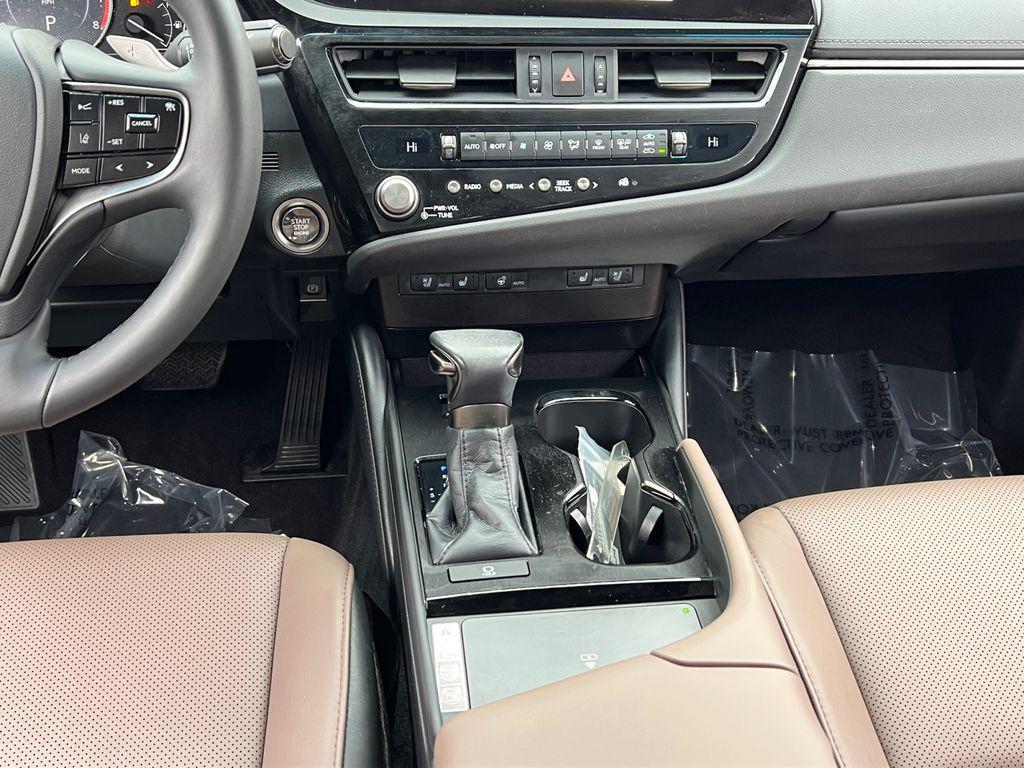 used 2023 Lexus ES 350 car, priced at $36,899