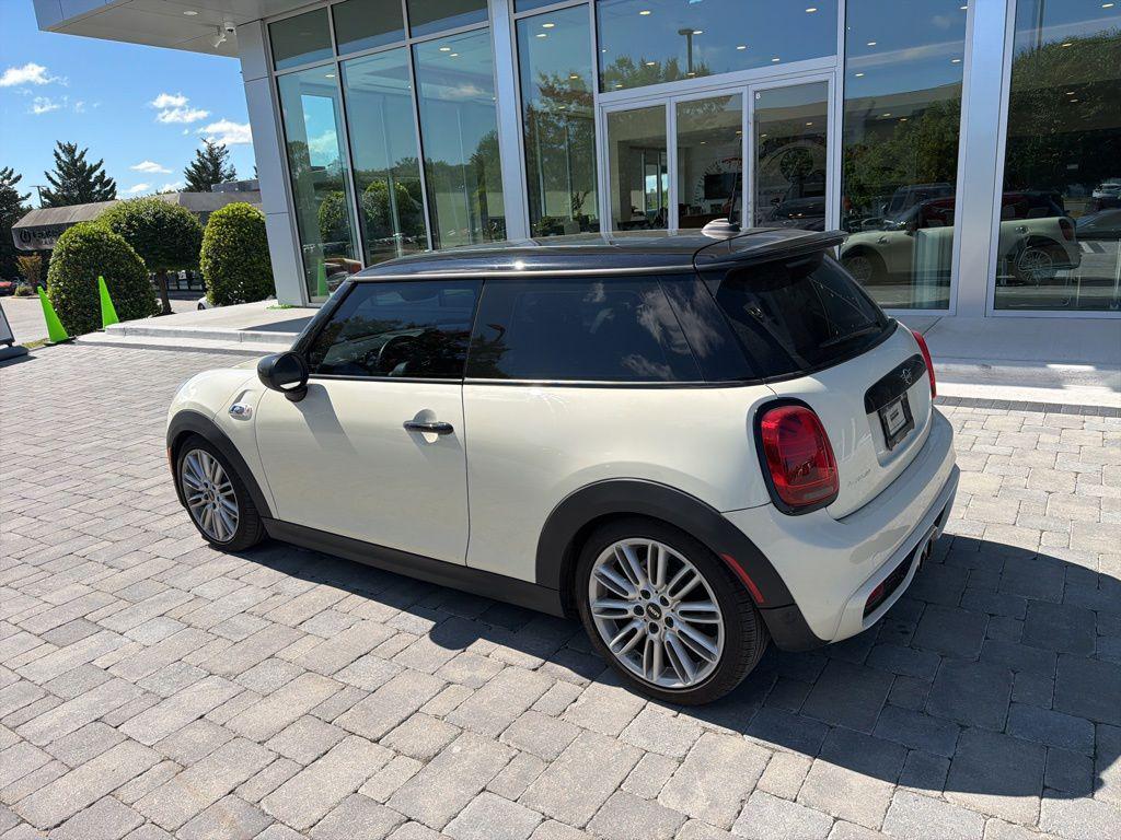 used 2021 MINI Hardtop car, priced at $18,699