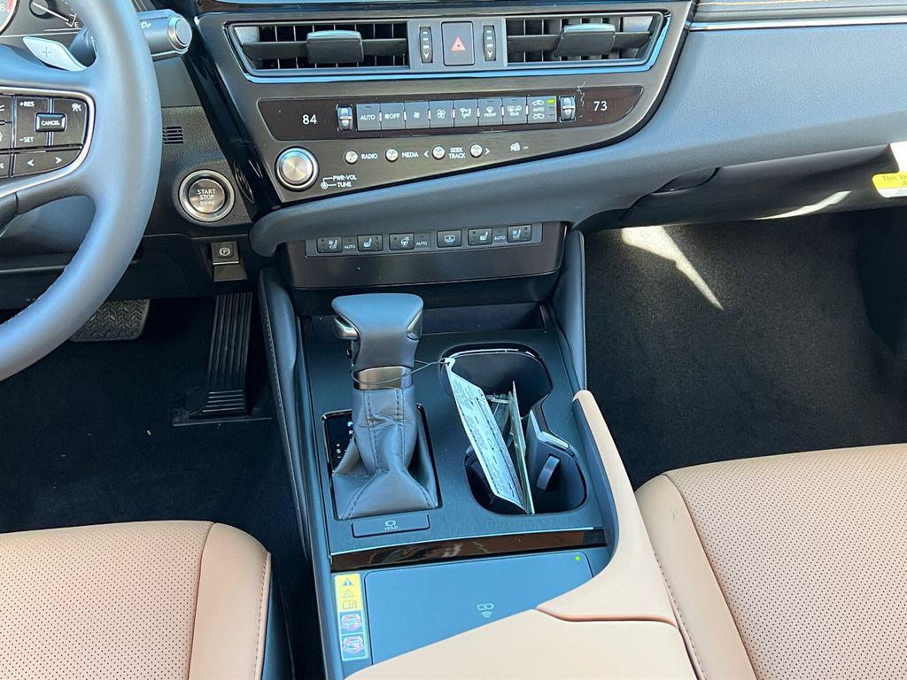 new 2025 Lexus ES 350 car, priced at $51,779