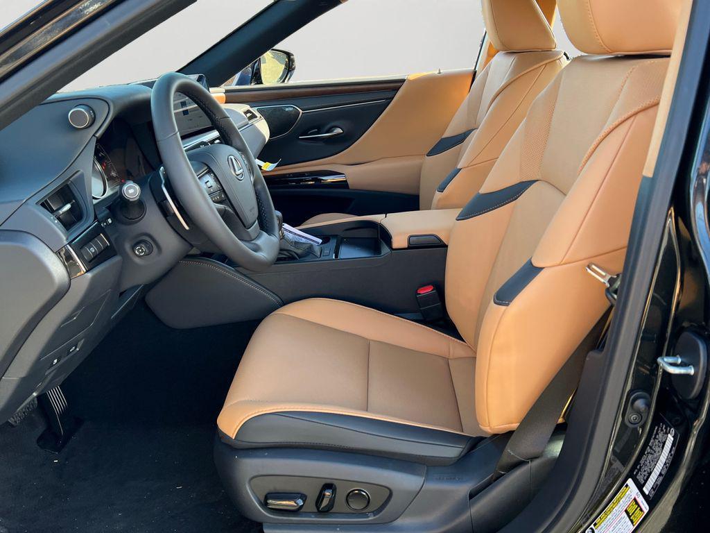 new 2025 Lexus ES 350 car, priced at $51,779