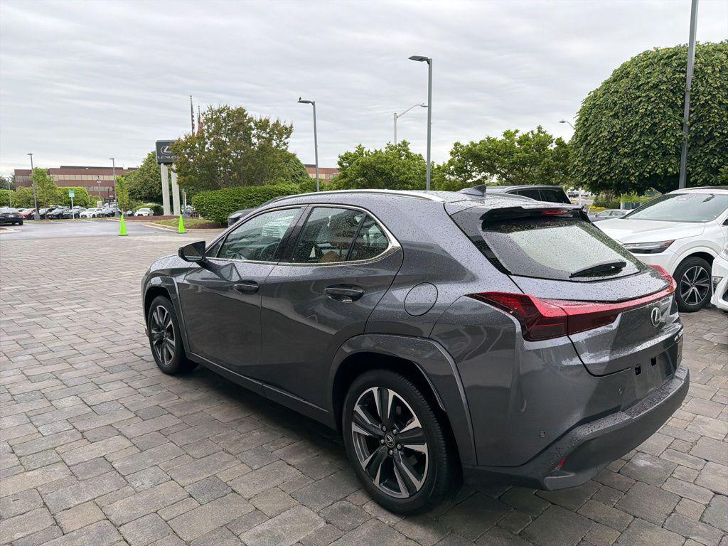 used 2025 Lexus UX 300h car, priced at $40,790