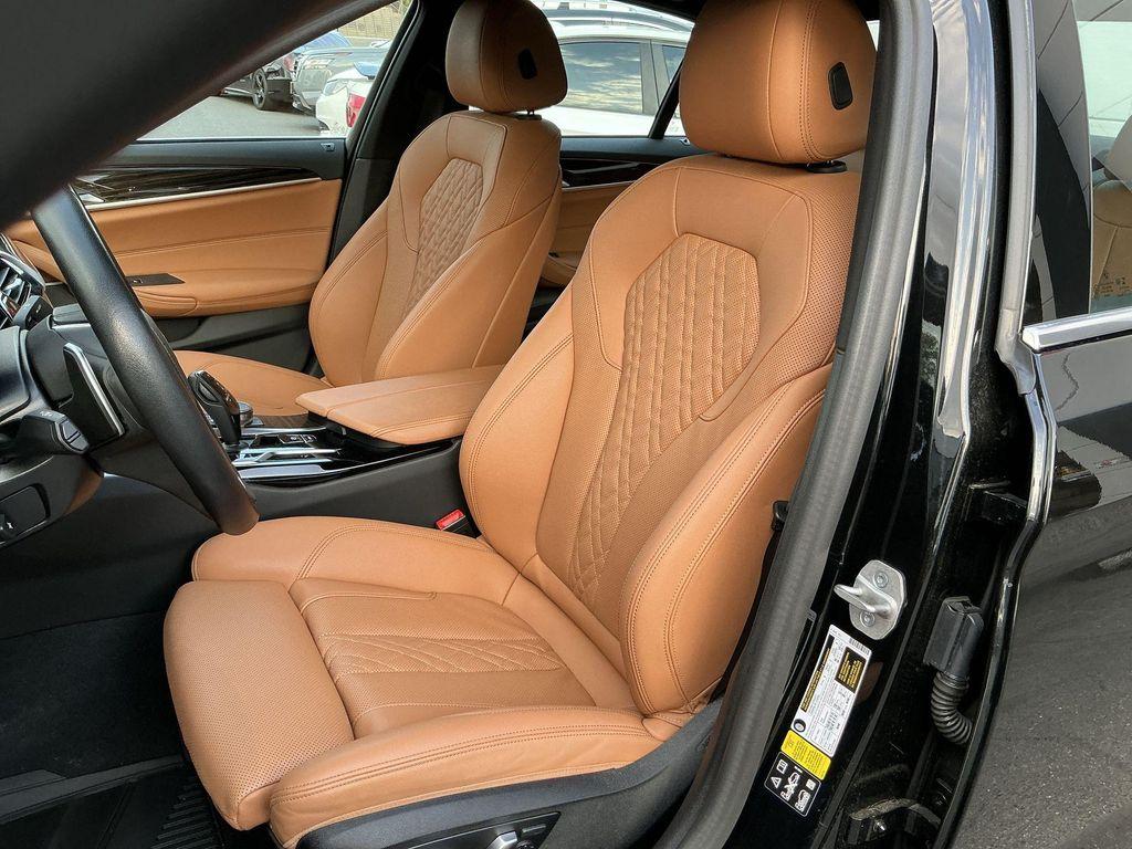used 2023 BMW 540 car, priced at $41,994