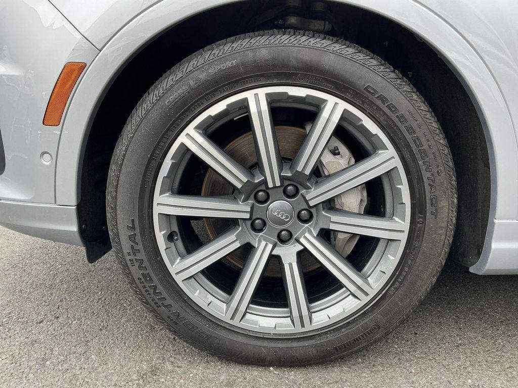 used 2019 Audi Q7 car, priced at $20,894