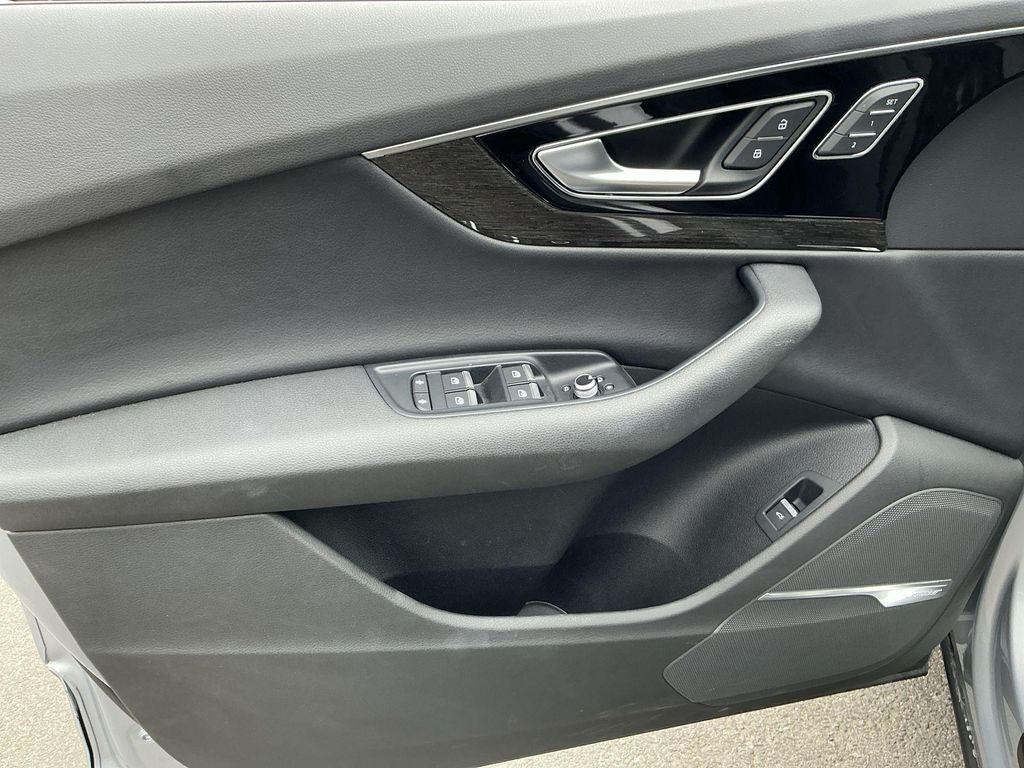 used 2019 Audi Q7 car, priced at $20,894