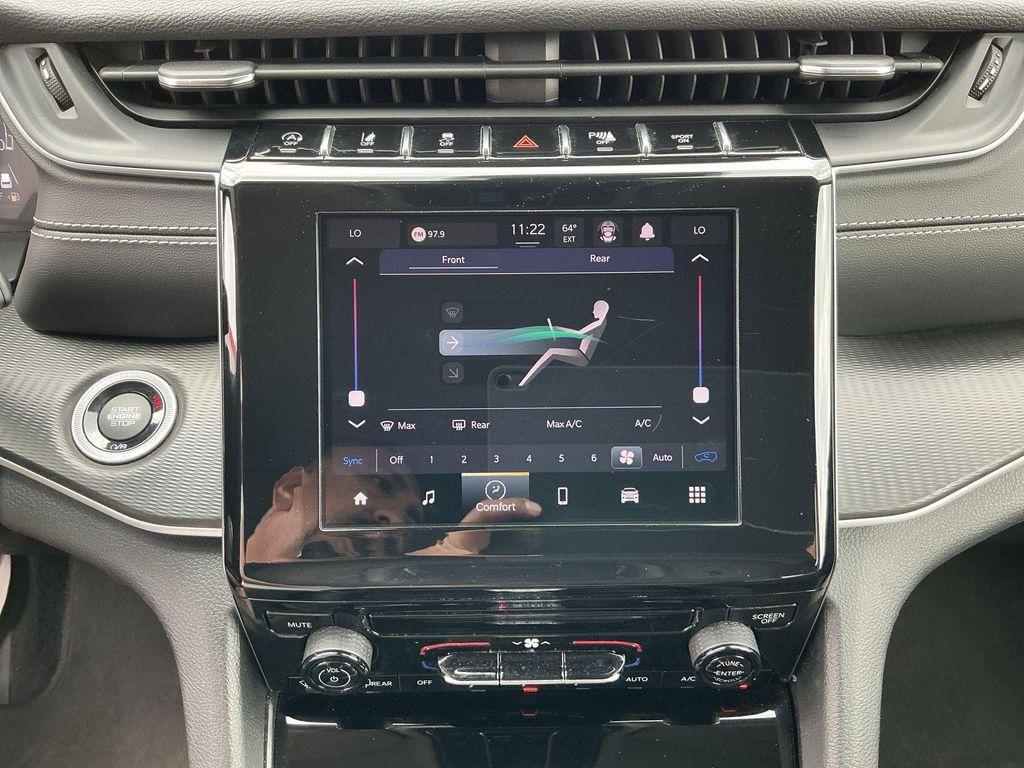 used 2023 Jeep Grand Cherokee L car, priced at $25,995