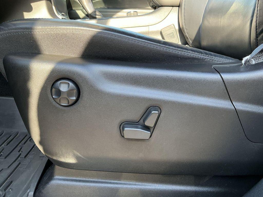 used 2021 Jeep Grand Cherokee car, priced at $23,793