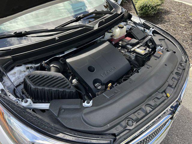 2020 White Frost Tricoat Buick Enclave
