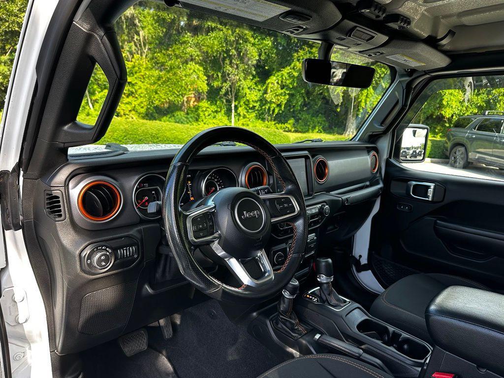 used 2021 Jeep Gladiator car, priced at $35,884