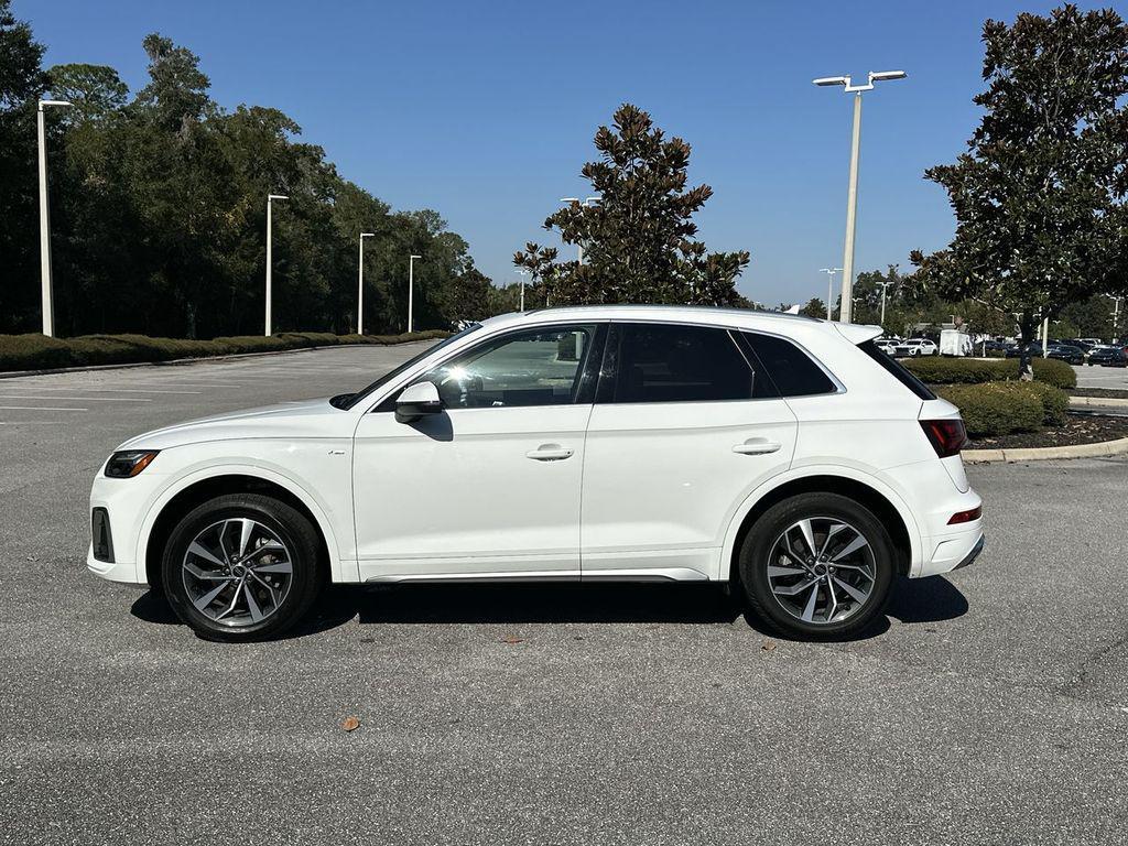 used 2024 Audi Q5 car, priced at $30,500