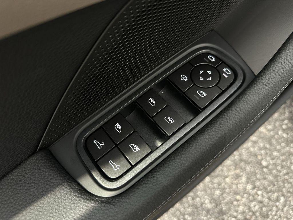 new 2026 Porsche Panamera car, priced at $141,610