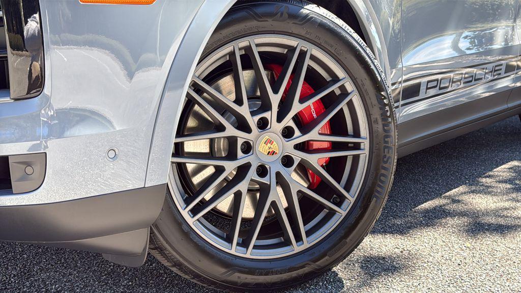 new 2026 Porsche Cayenne car, priced at $153,400