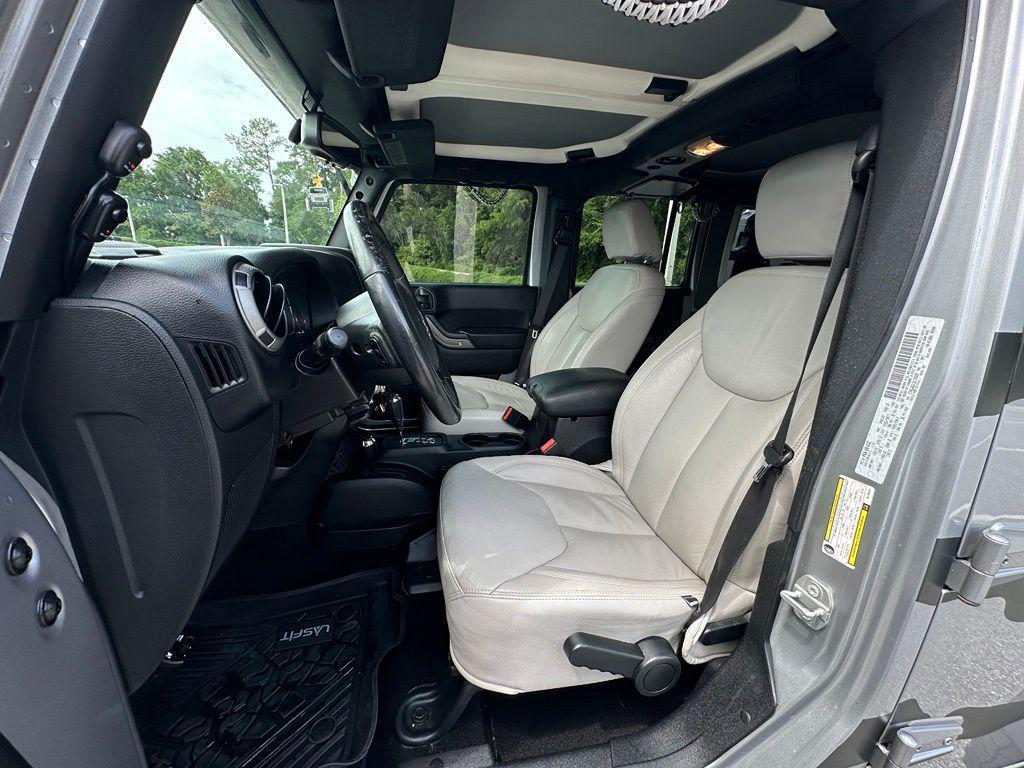 used 2016 Jeep Wrangler Unlimited car, priced at $20,384