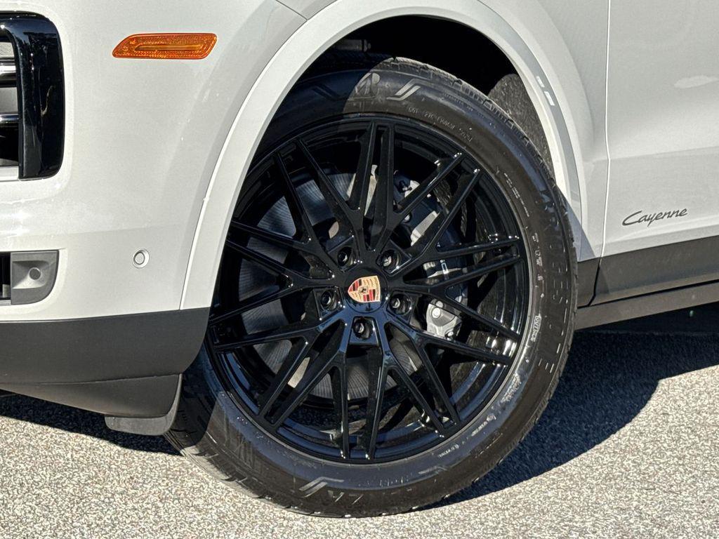new 2026 Porsche Cayenne car, priced at $119,620