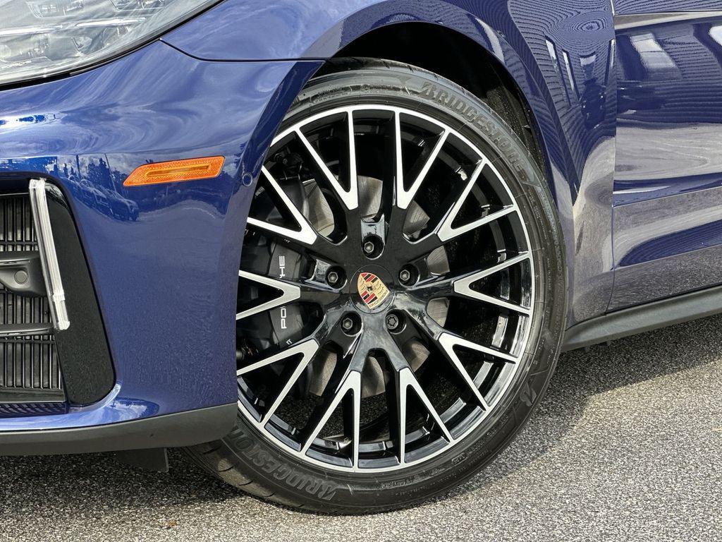 new 2026 Porsche Panamera car, priced at $143,630
