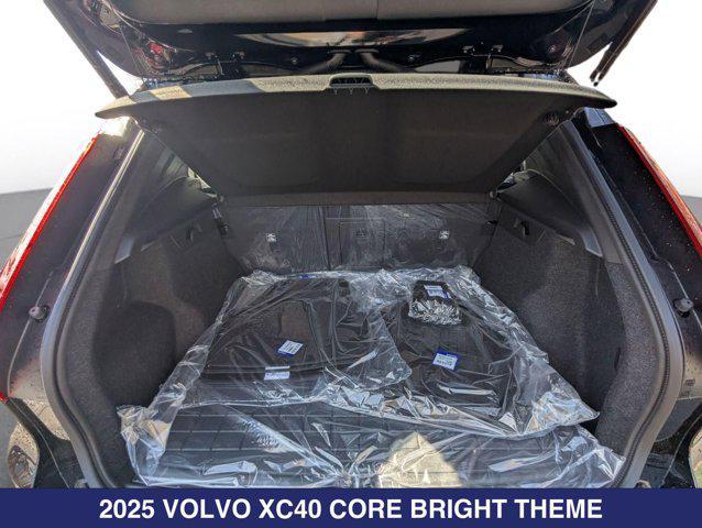 new 2025 Volvo XC40 car, priced at $40,344