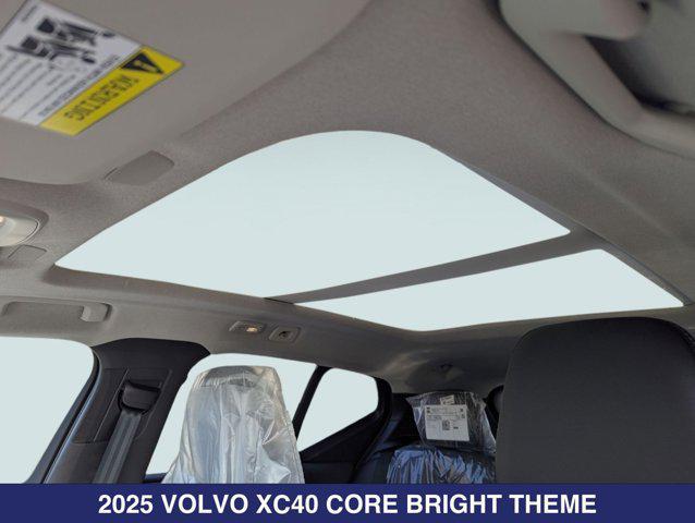 new 2025 Volvo XC40 car, priced at $40,344