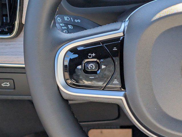 new 2026 Volvo XC90 car, priced at $68,605