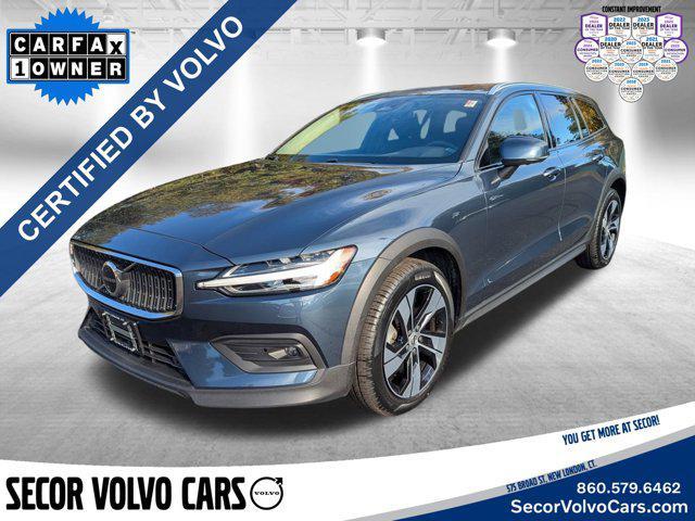 used 2024 Volvo V60 Cross Country car, priced at $39,495