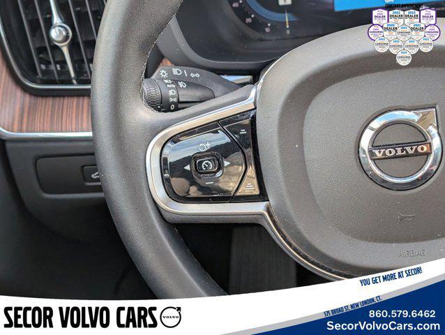 used 2023 Volvo XC60 car, priced at $33,495