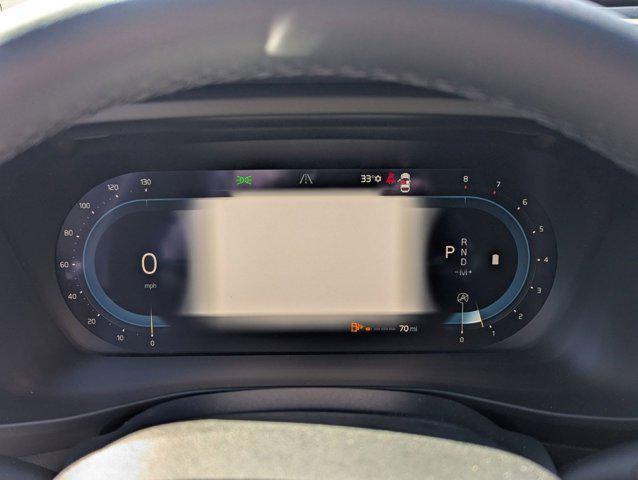 new 2025 Volvo XC40 car, priced at $44,995