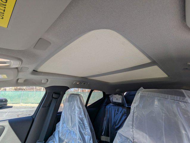 new 2025 Volvo XC40 car, priced at $44,995