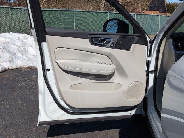 new 2026 Volvo XC60 Plug-In Hybrid car, priced at $74,740