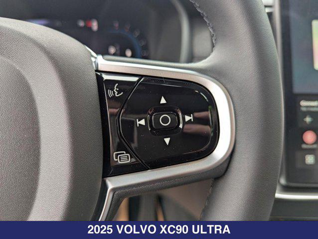 new 2025 Volvo XC90 car, priced at $65,895