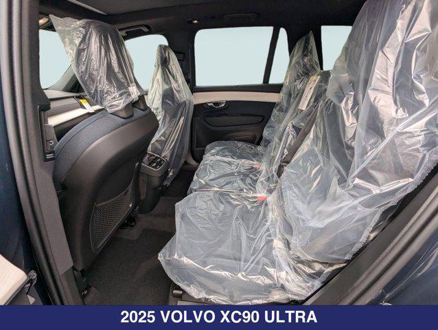 new 2025 Volvo XC90 car, priced at $65,895