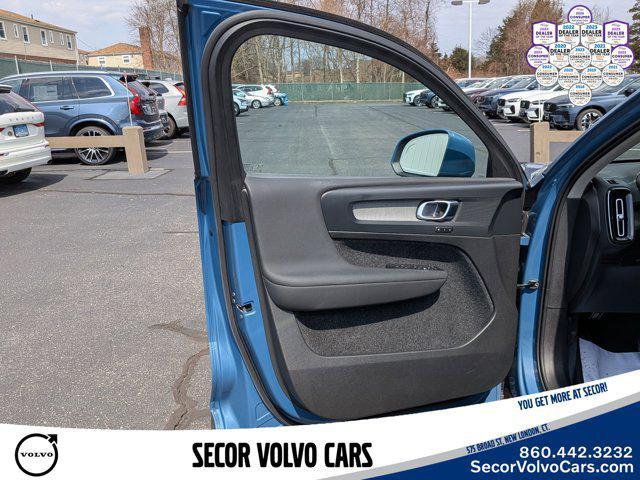 used 2023 Volvo XC40 car, priced at $28,495