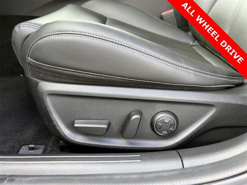 used 2025 Genesis G70 car, priced at $36,995