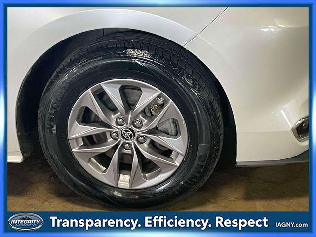 used 2023 Toyota Sienna car, priced at $39,619