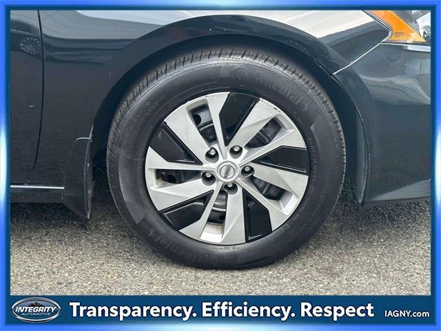 used 2022 Nissan Altima car, priced at $16,495