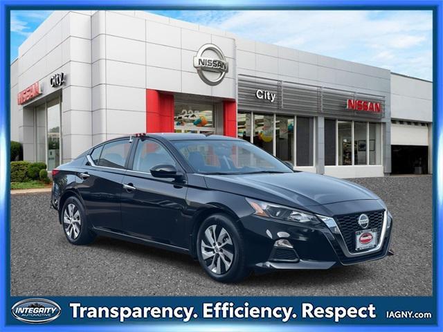used 2022 Nissan Altima car, priced at $16,495
