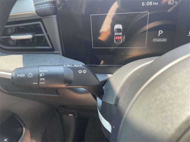 new 2025 Nissan Kicks car, priced at $26,573