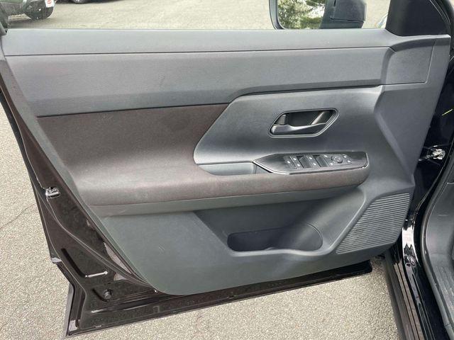used 2025 Nissan Kicks car, priced at $20,162
